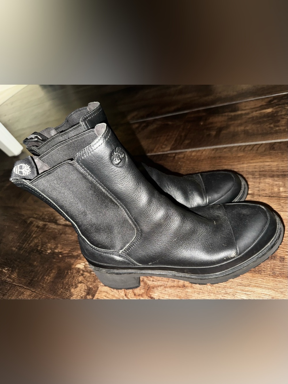 Timberland Black Leather Chelsea Ankle Boots